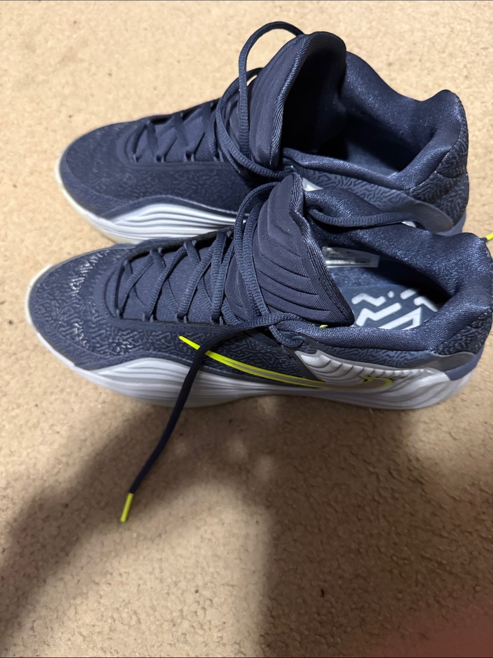 Nike Giannis 7 Shoes - Picture 4 of 5